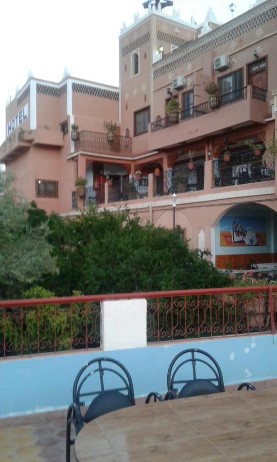 Kasbah La Famille Berbere Hotel Boumalne Buitenkant foto