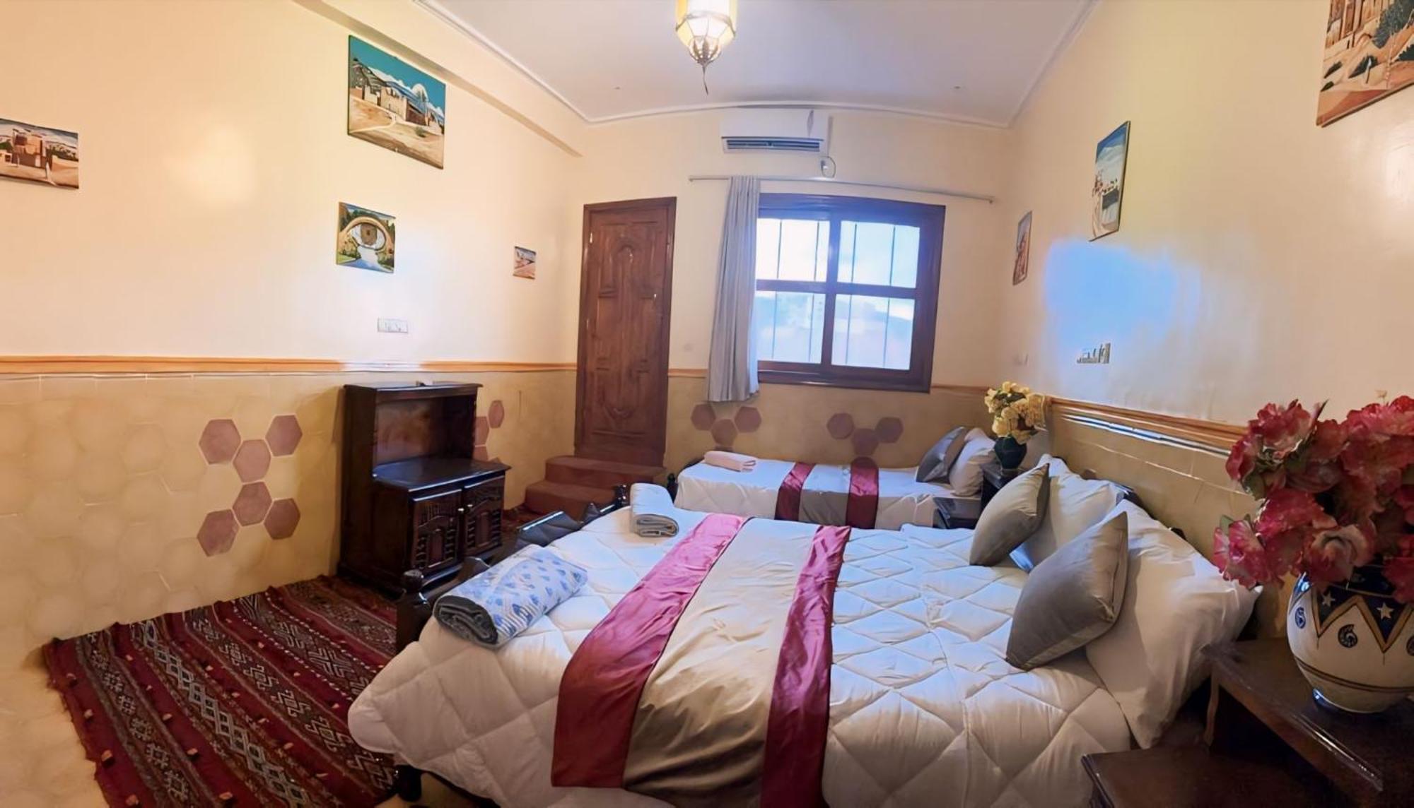 Kasbah La Famille Berbere Hotel Boumalne Buitenkant foto