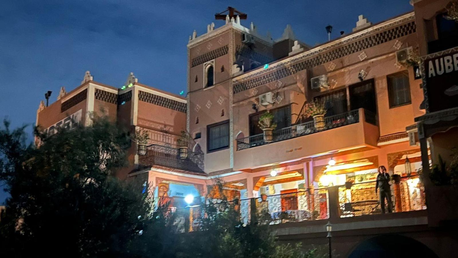 Kasbah La Famille Berbere Hotel Boumalne Buitenkant foto